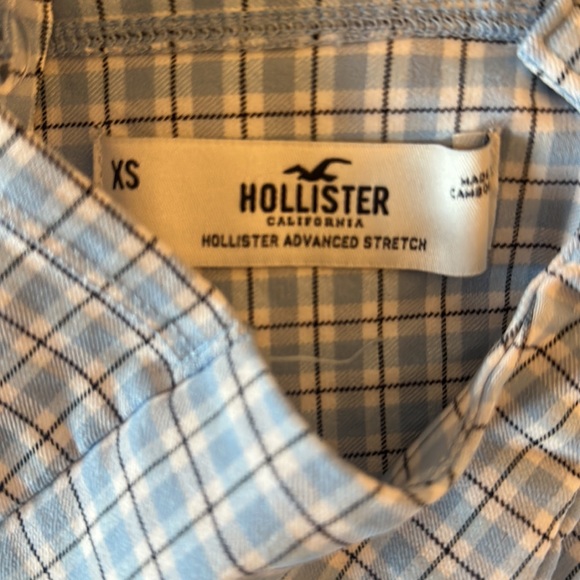 Like New! Hollister Advanced Stretch Crop Tank! XS - Picture 3 of 4